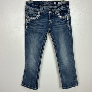 Miss Me Low Rise Embellished Signature Cuffed Capri Size 25